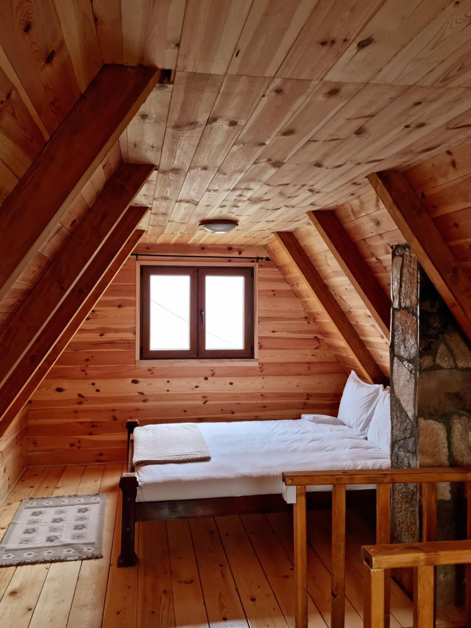 Etno Selo Izlazak Vila Rudinice Quarto foto