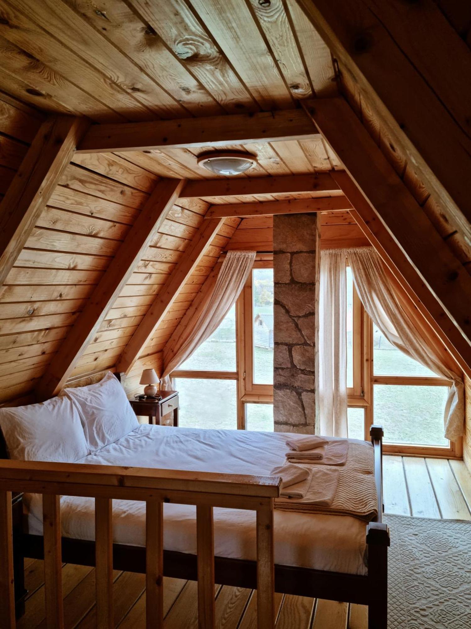 Etno Selo Izlazak Vila Rudinice Quarto foto